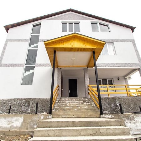 Katos Guesthouse 메스티아 외부 사진