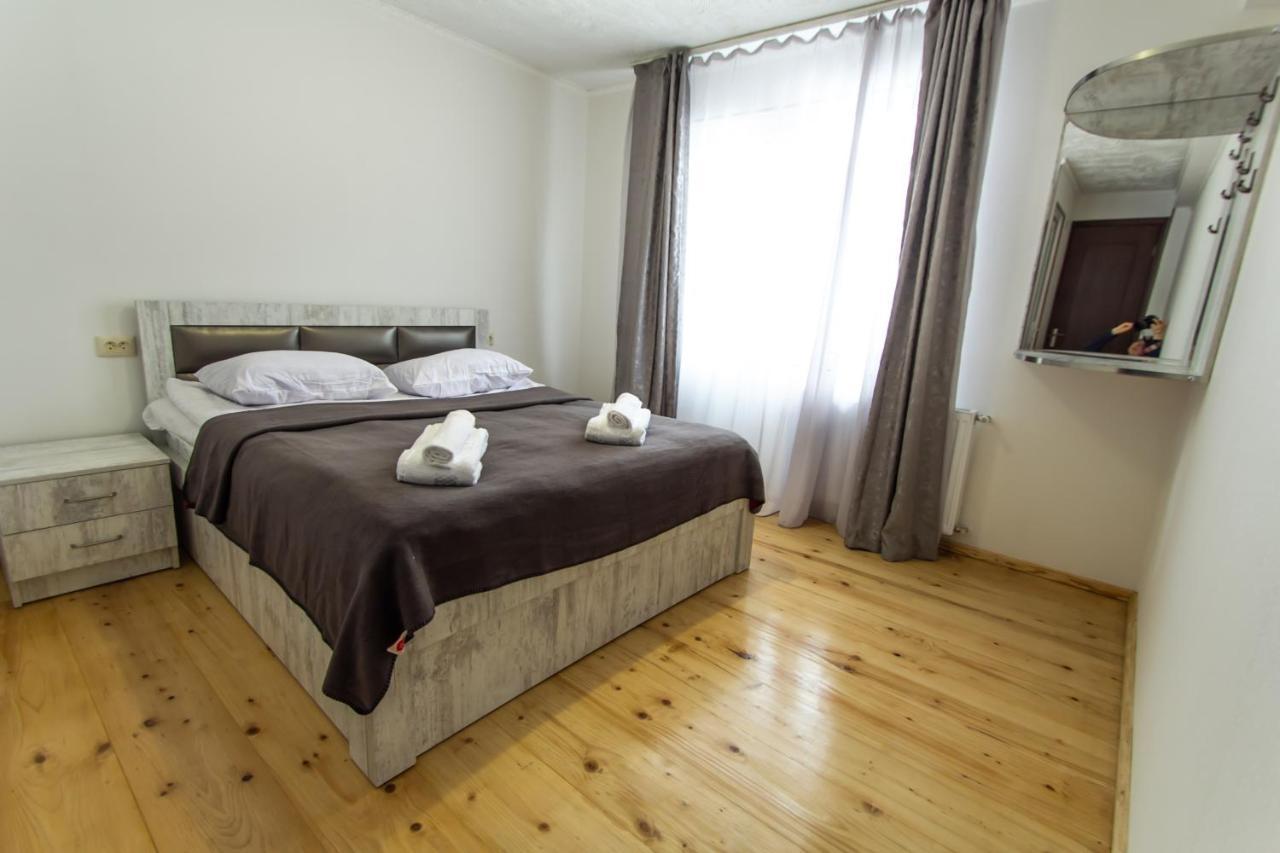 Katos Guesthouse 메스티아 외부 사진