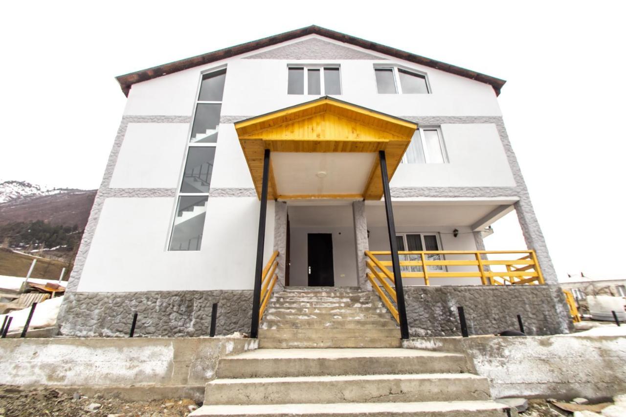 Katos Guesthouse 메스티아 외부 사진