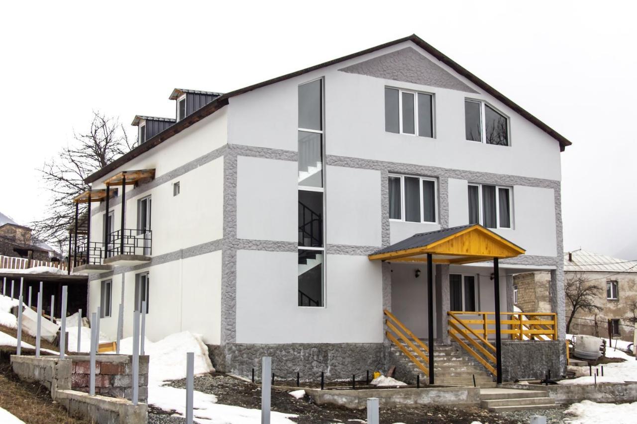 Katos Guesthouse 메스티아 외부 사진