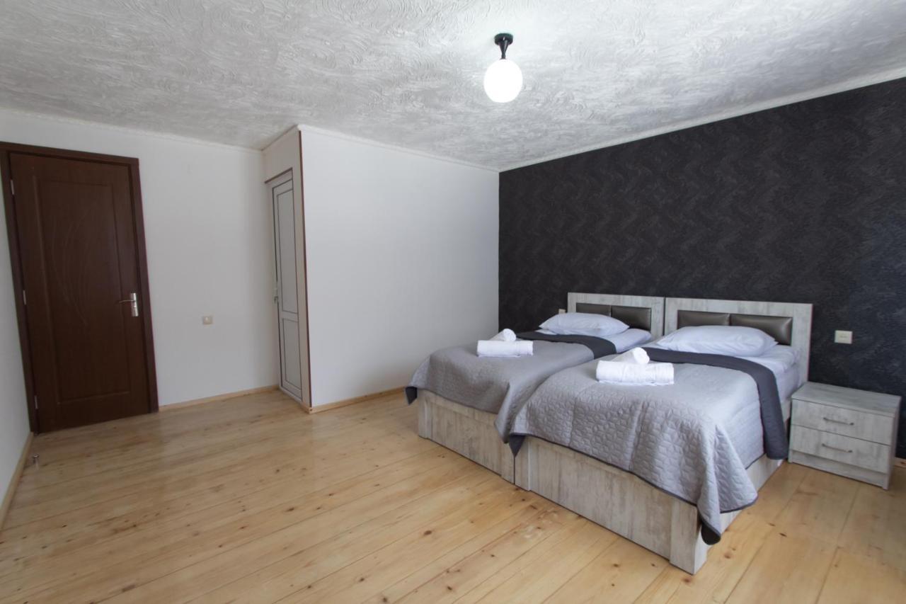 Katos Guesthouse 메스티아 외부 사진