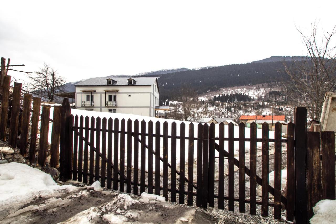 Katos Guesthouse 메스티아 외부 사진