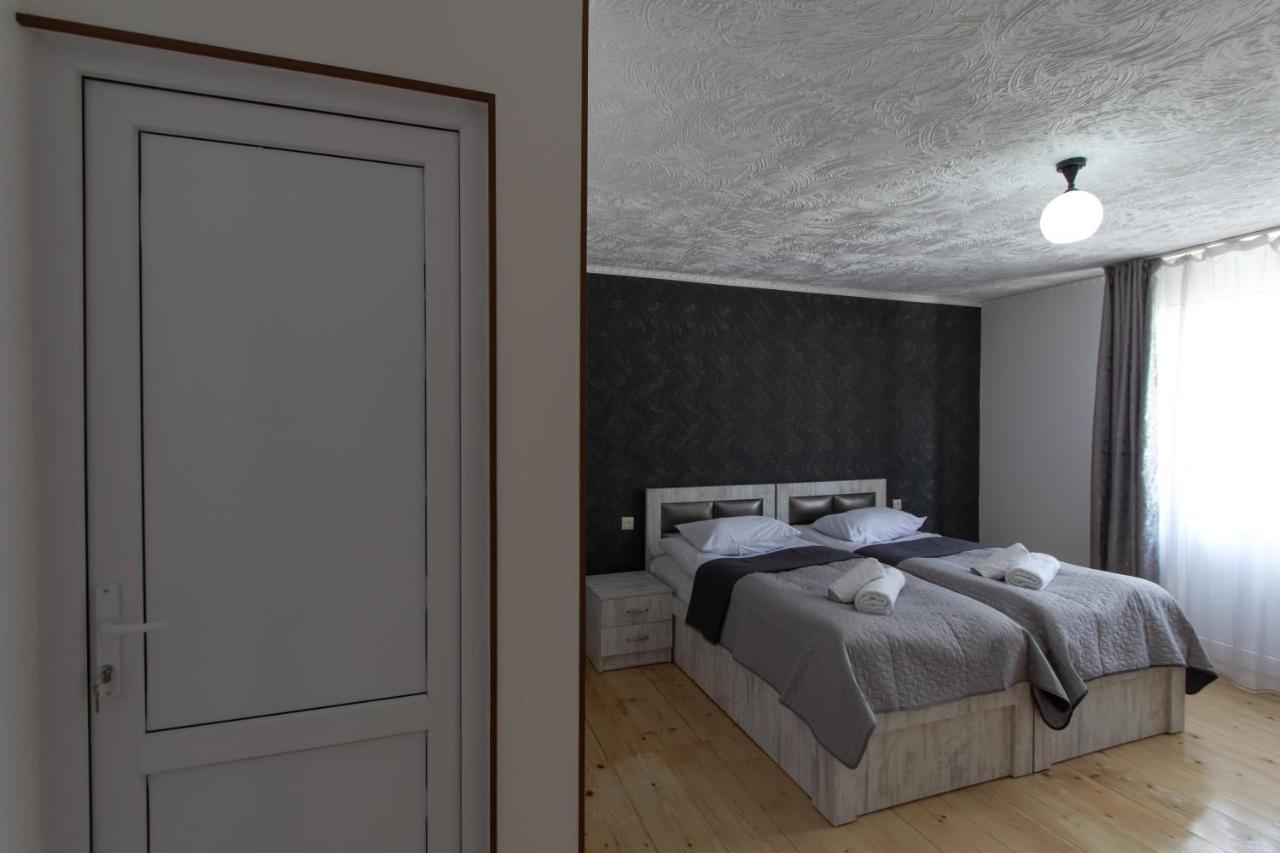 Katos Guesthouse 메스티아 외부 사진