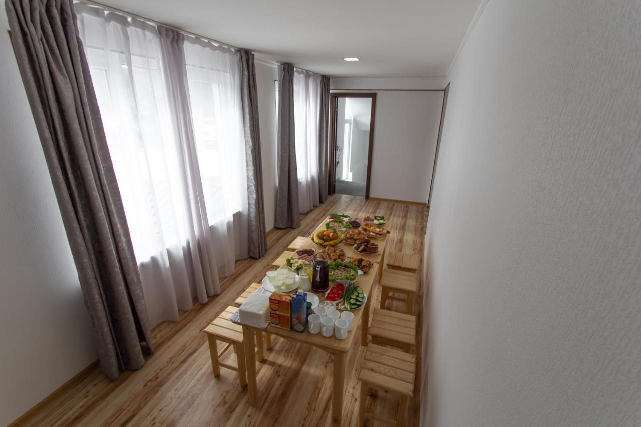 Katos Guesthouse 메스티아 외부 사진